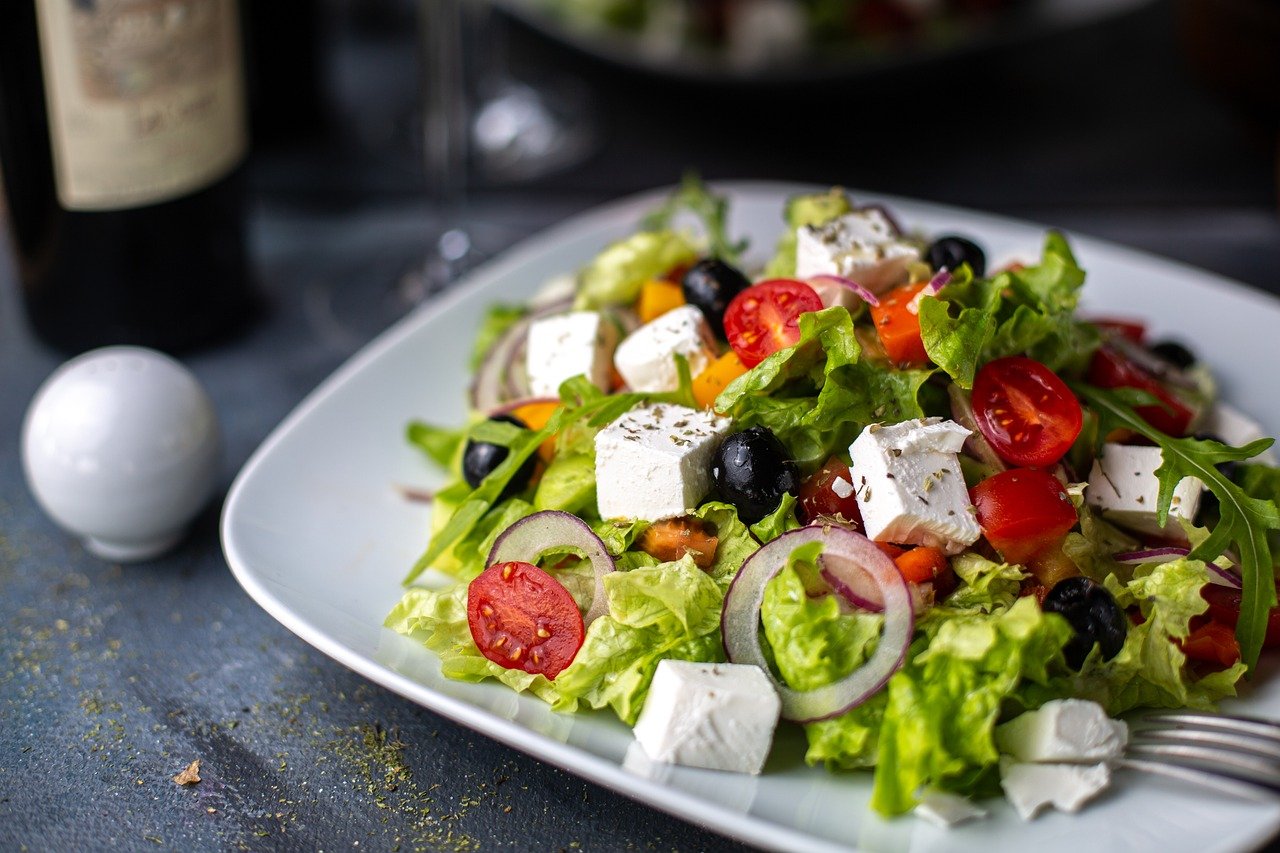 grecky zeleninovy salat